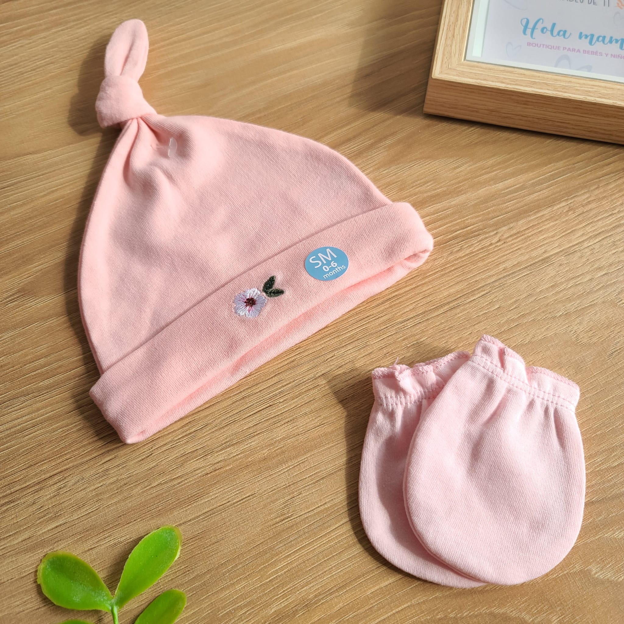 GORRA + MITONES