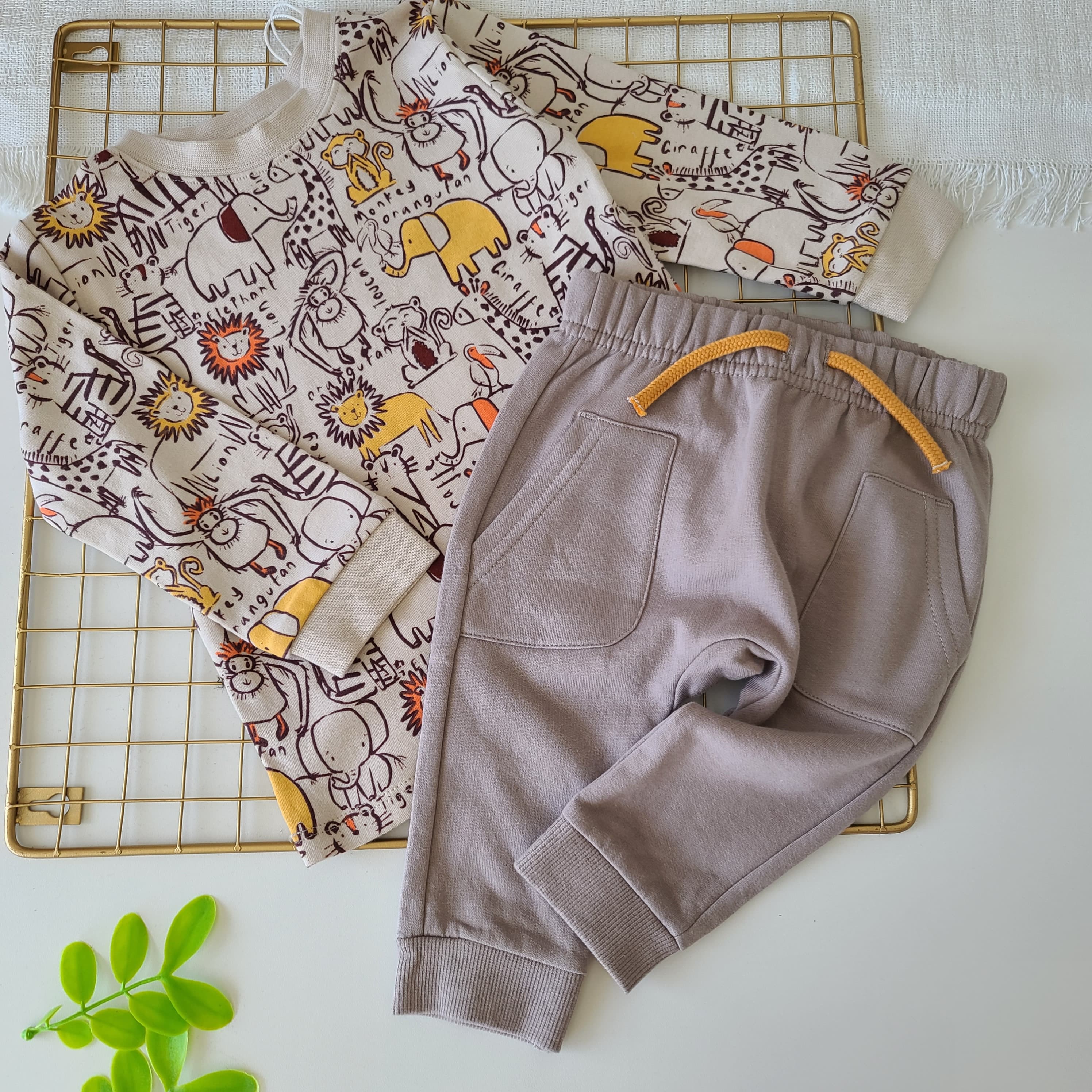 CONJUNTO ROMAN