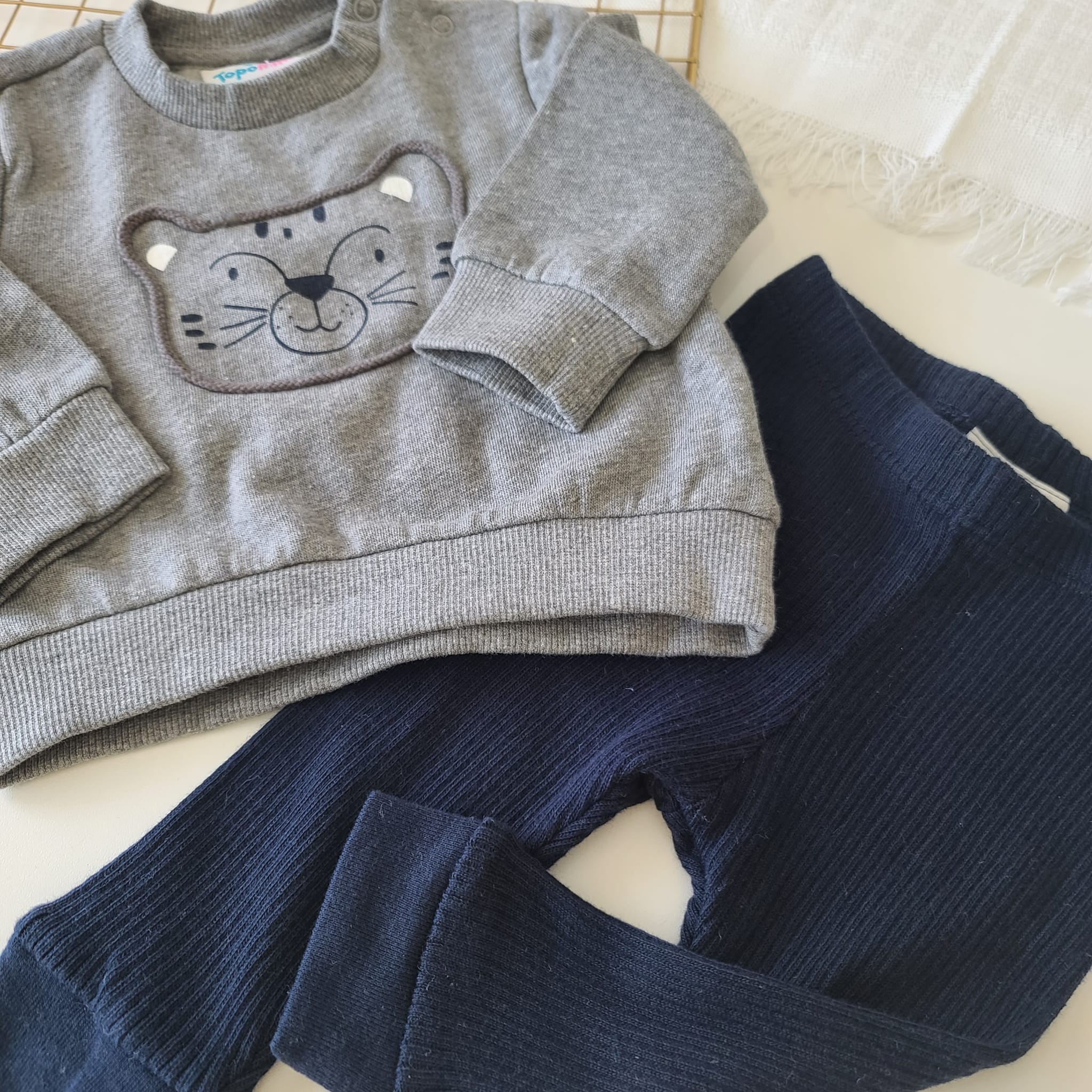 CONJUNTO EMILIO