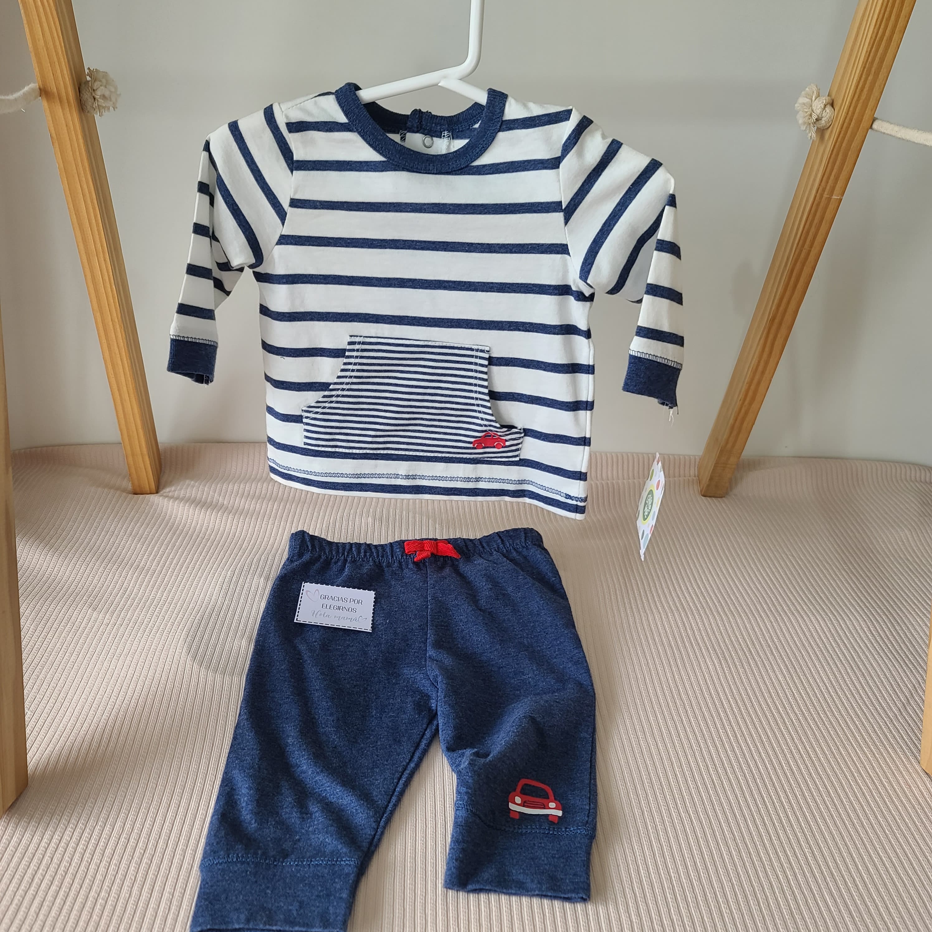 CONJUNTO AUTITO ROJO