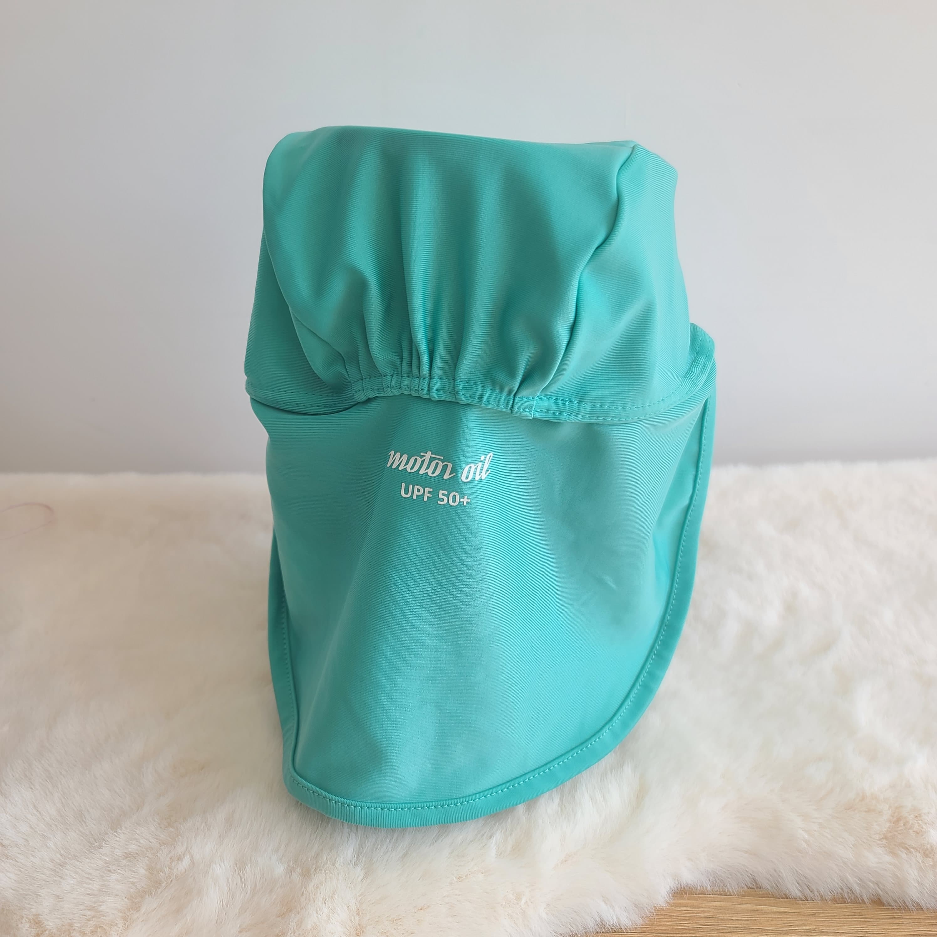 GORRO CUBRE NUCA CON FILTRO