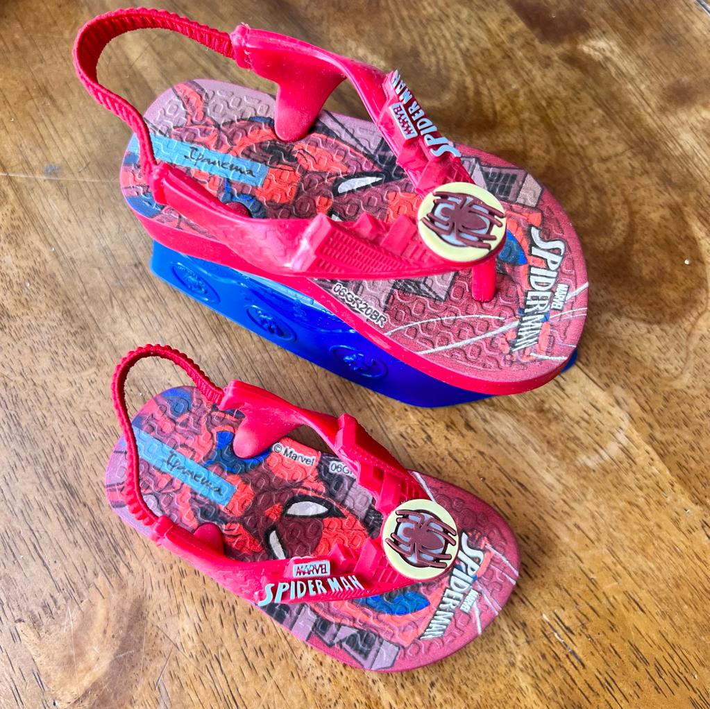 CHINELAS BEBE IPANEMA SPIDERMAN