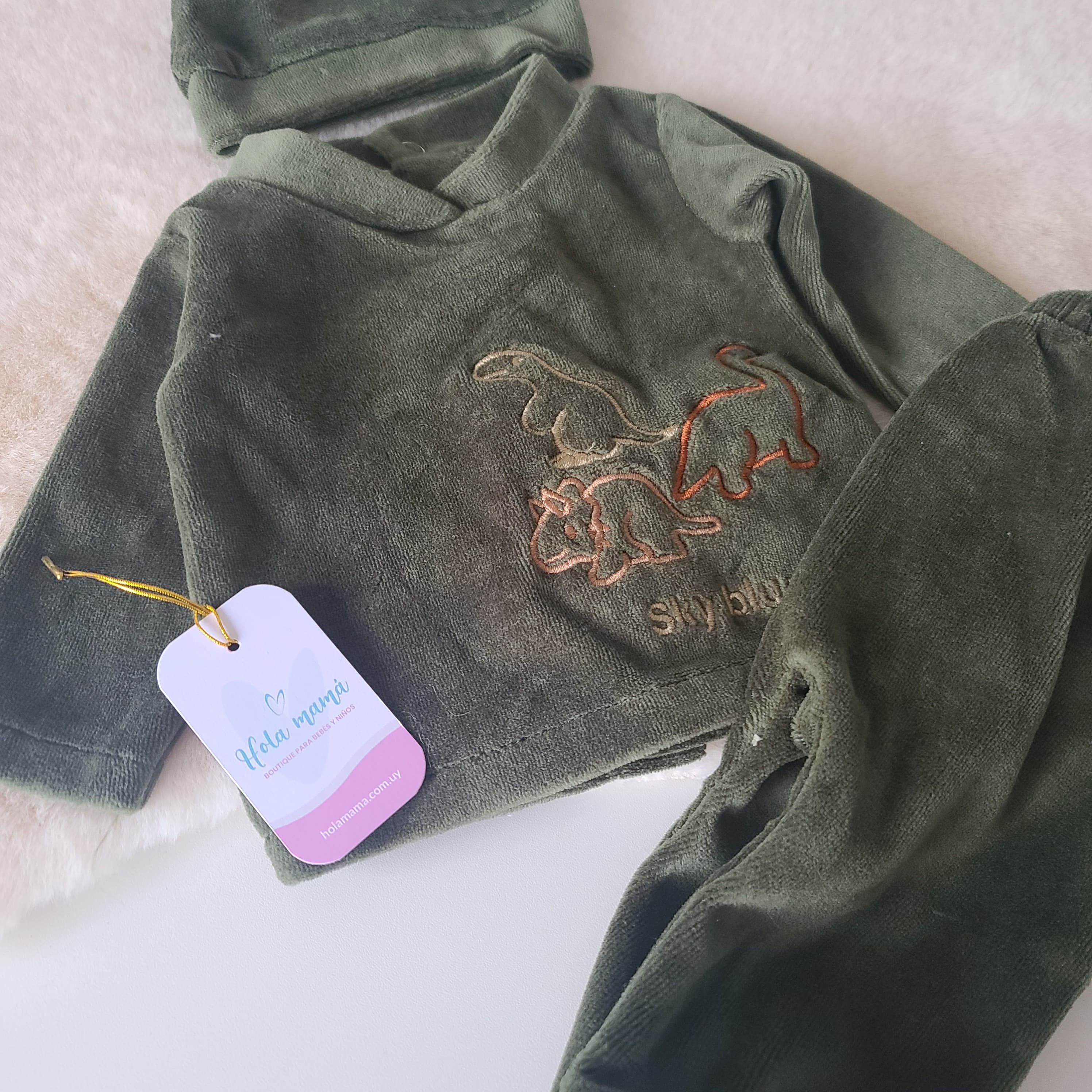 CONJUNTO DINO