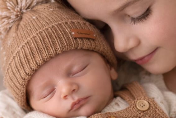 PRIMER MUDITA AMARANTO