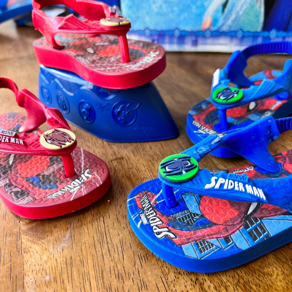CHINELAS BEBE IPANEMA SPIDERMAN