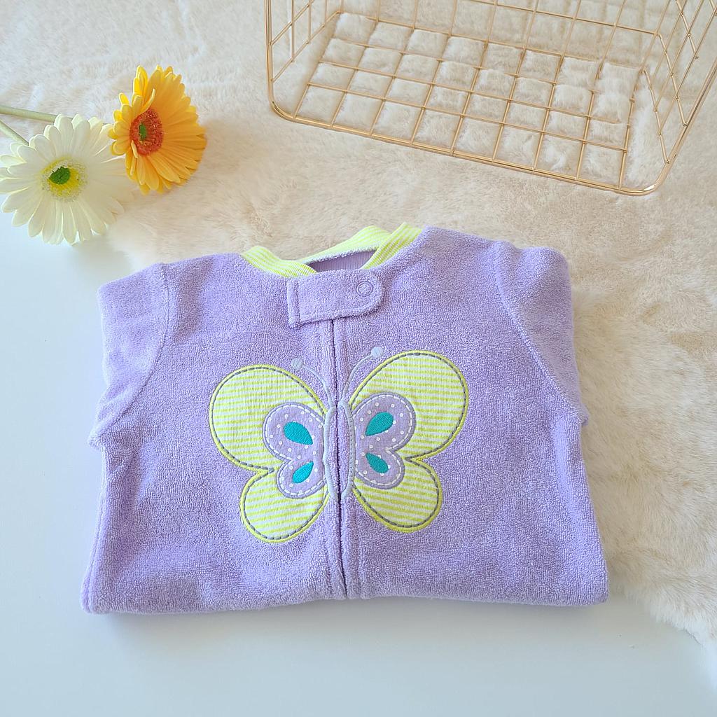 Pijama en plush.