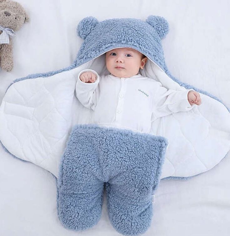 MANTA OSITO CON CAPUCHA